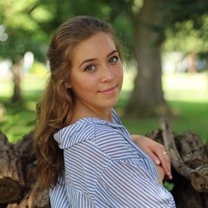 Meet your Posher, Kay